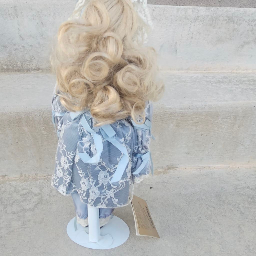 Girls Seymour Mann Blue & White Porcelain Doll One Size, Approximately 15" Tall - Picture 6 of 9